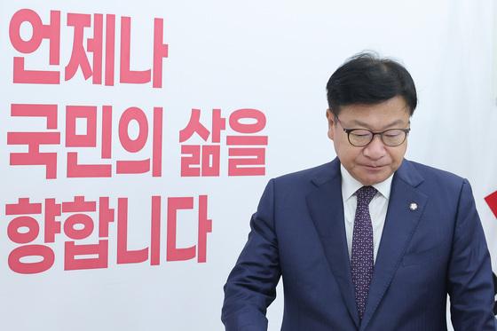 정점식, 李대통령 골프장 방문 해명에 "해군 실종 때 동선도 밝혀야"