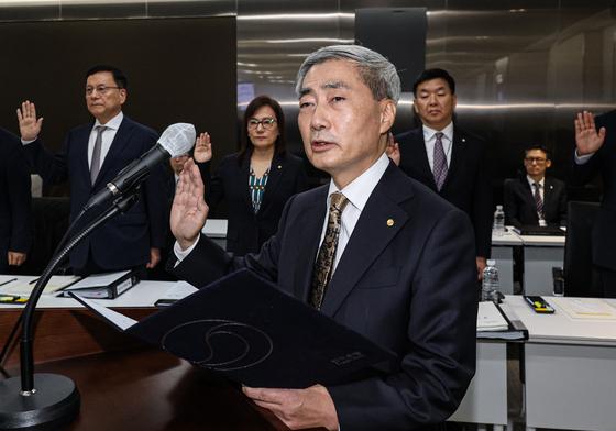[뉴스1 PICK] 한은 총재 "수도권·집값 가계부채 증가로 금융 불균형 우려 커"