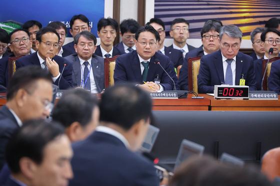 LH 사장 "독촉해도 잘 안돼"…도심복합사업 서울시 행정지연 지적