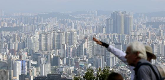 10·15 대책 1년…투기 수요 억제 효과, 집값 안정엔 '한계'
