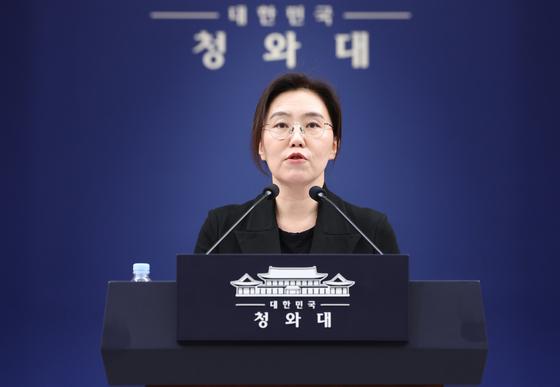 李대통령, '부작용 위험' 납 배출 주사 의혹에 "인권침해, 엄중 대처" 지시