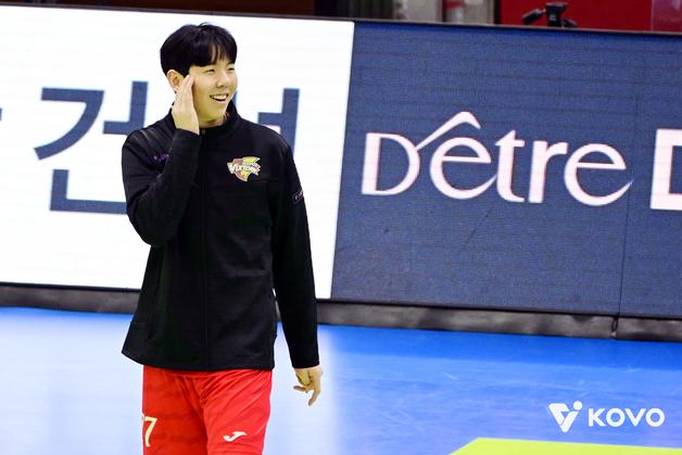 '봄 배구' 도전하는 한국전력, 사령탑과 동료들이 꼽은 기대주는?