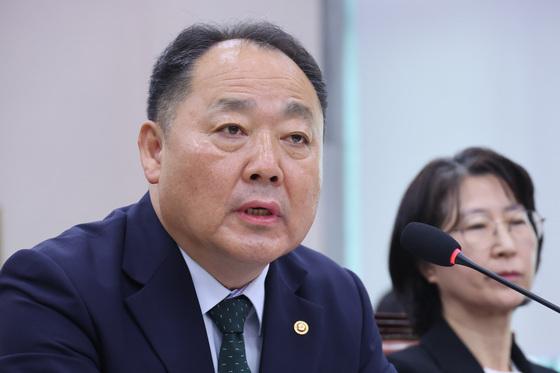 헌재 처장, '대법관 장기 공백'에 "헌법적으론 바람직하지 않아"