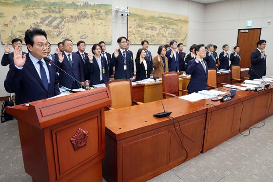 여야, 한동훈·김민석 자녀 특혜 의혹부터 리밸런싱까지 곳곳서 충돌(종합)