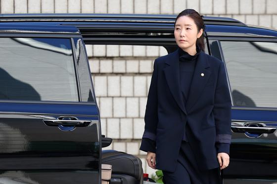 의원직 상실형 선고…강선우 "정말 억울, 돈 받은 적 없다" 호소