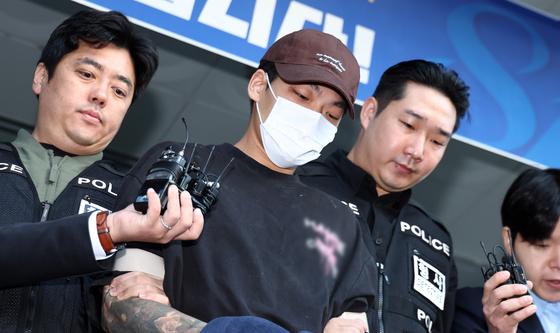 공소청 송치되는 '송파 장모살인·아내납치' 피의자 김성우