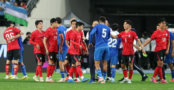 사우디 공항 피격에 아시안컵·11월 원정 촉각…축구협회 "다각도 검토"