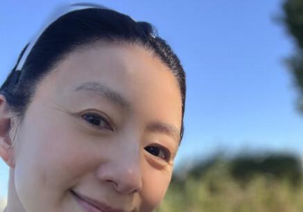59세 김희애, 동안 미모 과시…자기관리 끝판왕 [N샷]