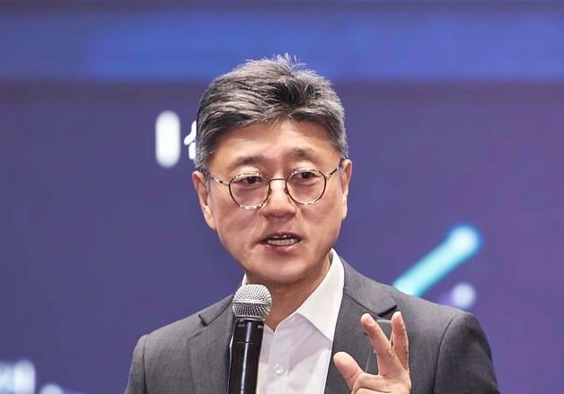 "어떤 AI 쓸지 SKT가 골라준다"…정재헌의 새 승부수
