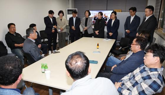 의장도 못 뽑은 대덕구의회, 의정비 올리나…주민들 '부글부글'