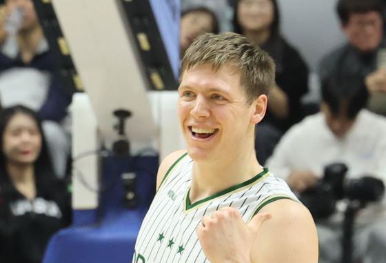 프로농구 DB, 현대모비스에 90-81 승리…3위와 1경기 차