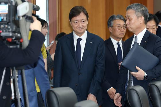 이찬진 "보험사 소비자보호, 임직원 성과보상 연계…불건전영업 엄정 대응"