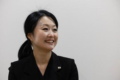 靑수어통역사 박지연 "차별받지 않는 세상 꿈꿔…李대통령, 농맹인 만나주길"