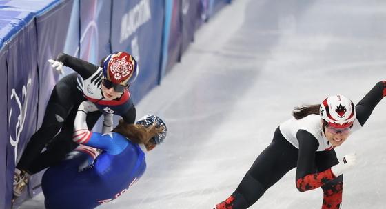 쇼트트랙 혼성계주, 구제 못 받은 이유…충돌시점 순위 중요