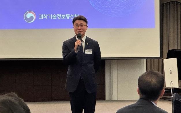 "정부 주도 AI 인재 양성정책, 전면 재검토 필요"