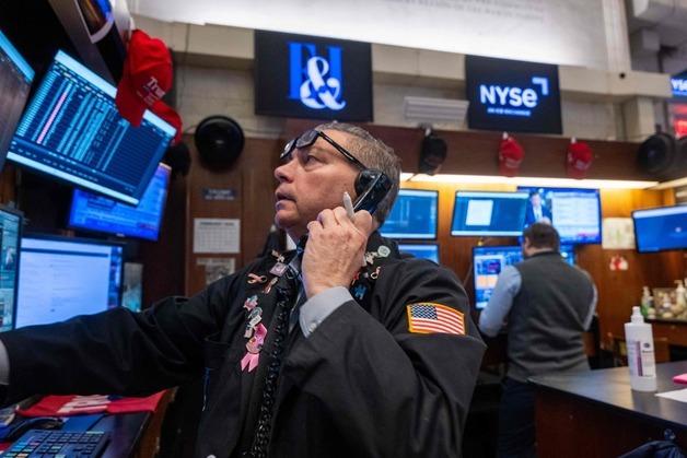 AI 공포 다소 완화, 미증시 소폭이지만 일제히 상승(상보)