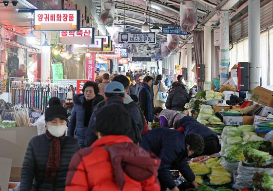'도로 하나 두고 세금 역전' 없앤다…간이과세 배제지역 26년만에 대폭 축소