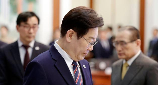 李 "'다주택 팔아라' 날 세운 적도 강요한 적도 없다"