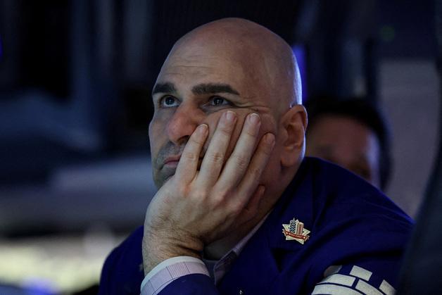 나스닥 2% 급락…AI 불안 확산에 운송주까지 동반 추락