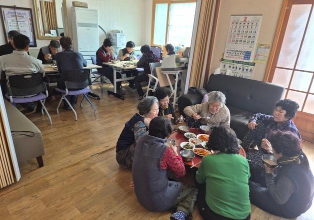 거제시, 도내 최초 경로당 주 5일 공동급식 시작