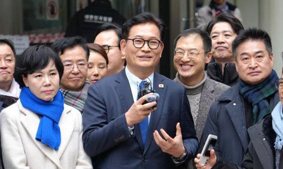 송영길, 항소심 무죄 "민주당 복당하겠다"