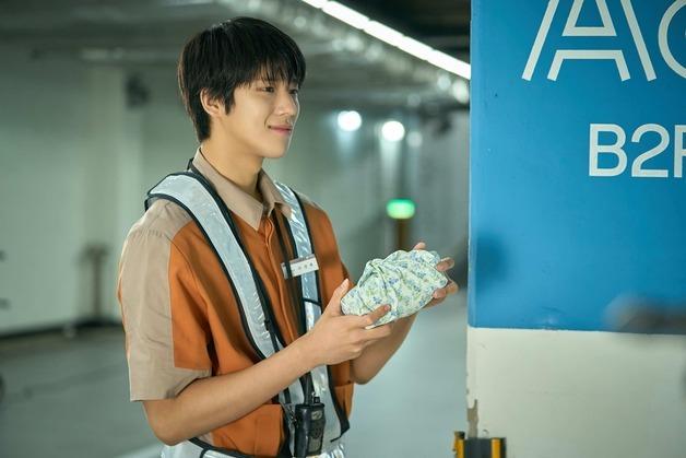 '은애하는' 왕자님 이어 '파반느' 청춘까지…문상민의 다채로운 얼굴 [N이슈]