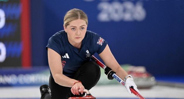 영국 컬링, 한국전 완패에 욕설 분노…'화들짝' 중계진 사과