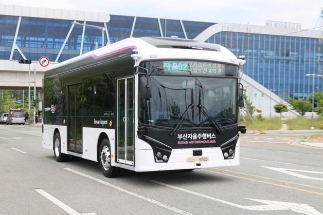 부산 오시리아 '자율주행 버스' 내달 9일부터 유료화