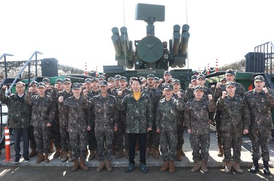 [뉴스1 PICK]오세훈 시장, 설 하루 앞두고 군 부대 찾아 장병 격려