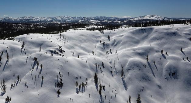 美 캘리포니아서 눈사태…스키어 9명 실종, 6명 구조