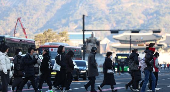 전국 대부분 '영상' 출근길…중부·경상권 일교차 15도 이상