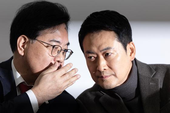 장동혁 '尹 무기징역' 입장 오늘 낸다…"여러 의견 청취"