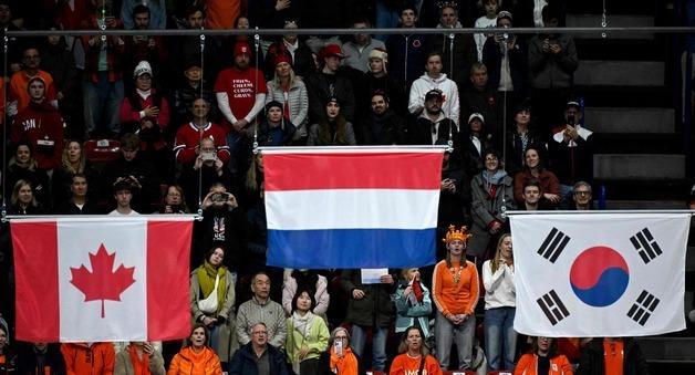 쇼트트랙 시상식에 잘못된 태극기…"공식 항의, 시정 요청"