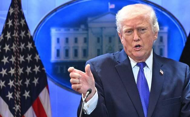 트럼프 "글로벌 관세, 10→15%로…몇달 내 새 관세 시행"