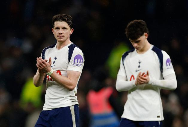 손흥민 떠나고 침몰하는 토트넘…이젠 진짜 강등 위기