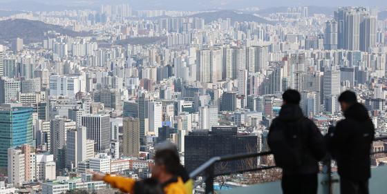 李 다주택자 대출 연일 때리는데…'규제 부메랑' 딜레마 빠진 금융위