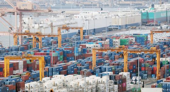 작년 1인당 국민소득 3만6855달러…첫 5000만원 돌파