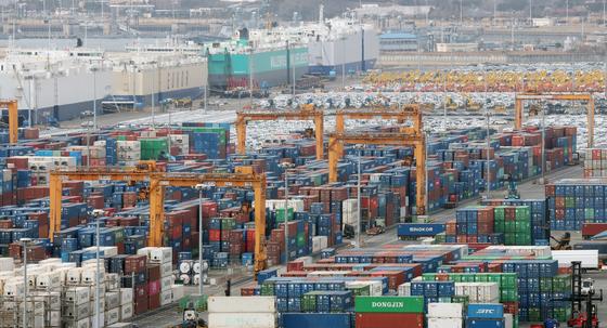 '반도체 호조' 1월 경상흑자 133억달러 '5위'…유가 변수