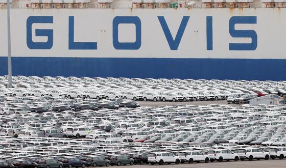 2월 수출 674억 달러…'일평균·반도체 수출액' 역대 최고 기록