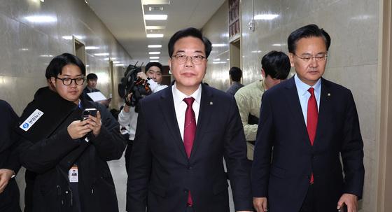 주호영 "TK통합 반대 누구냐" vs 송언석 "정치 몰아가기"