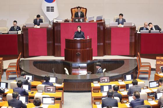'공천헌금 의혹' 강선우 체포동의안 국회 가결…찬성 164