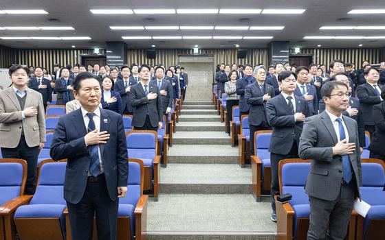 與 "TK통합법 국힘에 달려…처리시 부동산거래신고법·도정법 검토"