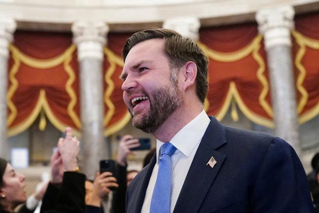 美부통령 "이란 때려도 수년간 중동전쟁 수렁 빠질 일은 없어"