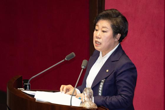 법왜곡죄 필버…조배숙 "李 방탄" 용해인 "민주주의 원칙"