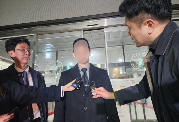 '대학 편입·취업 특혜 의혹' 김병기 차남 경찰 조사 종료