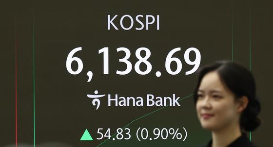 엔비디아 호재에 코스피 또 최고치…6200선도 넘었다