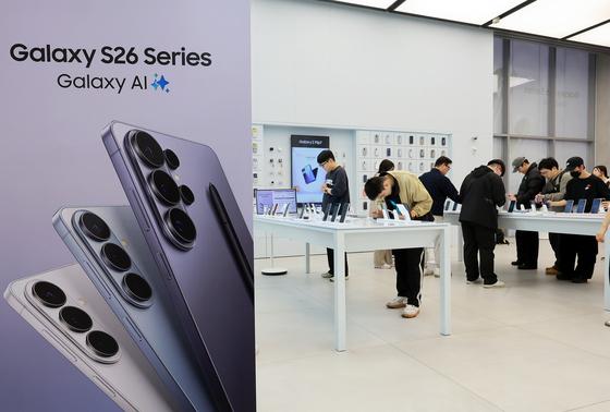 "완전 미쳤다"…짐벌 수준 갤S26 '수평 고정 슈퍼스테디' 성능 화제