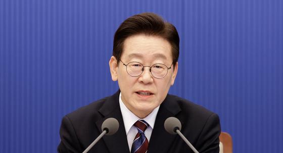 李 "집 투기 봉쇄, 잠긴 매물 질식할 것…이재명은 한다"