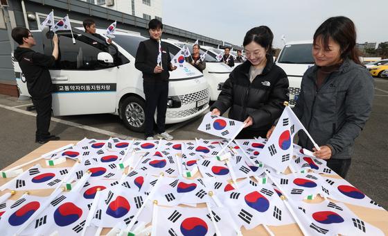 [뉴스1 PICK] "대한독립 만세"…3·1절 앞두고 순국 선열 추모