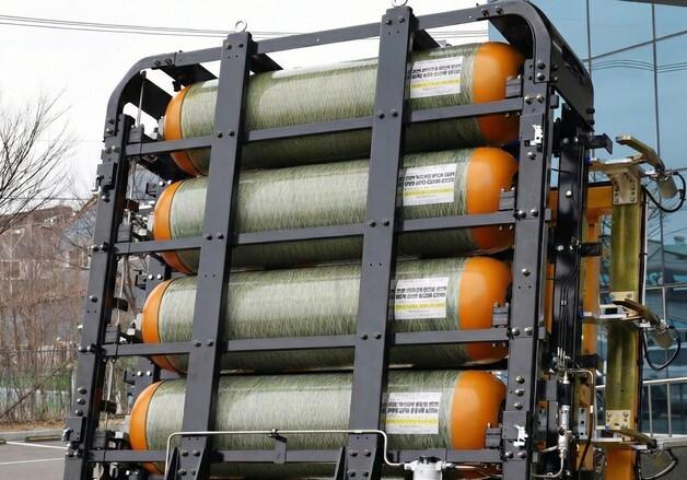 코오롱스페이스웍스, 수소트럭용 저장시스템 첫 출고…시장 진출